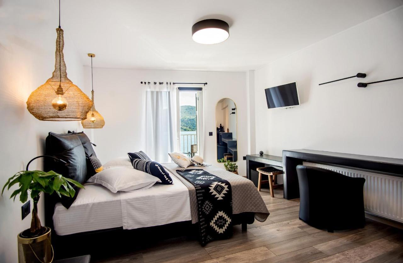 A & B Minimal Suite Ιι With Sea View In Argostoli Zewnętrze zdjęcie
